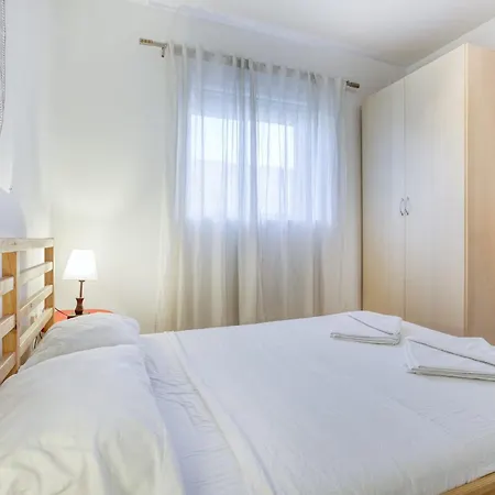 Lägenhet Seafront Apartment-hosted By Sweetstay Pietà