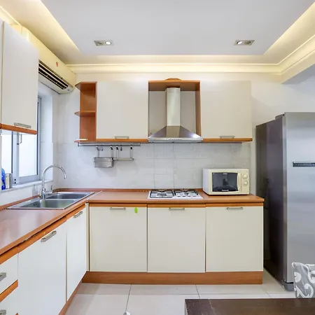 Lägenhet Seafront Apartment-hosted By Sweetstay *